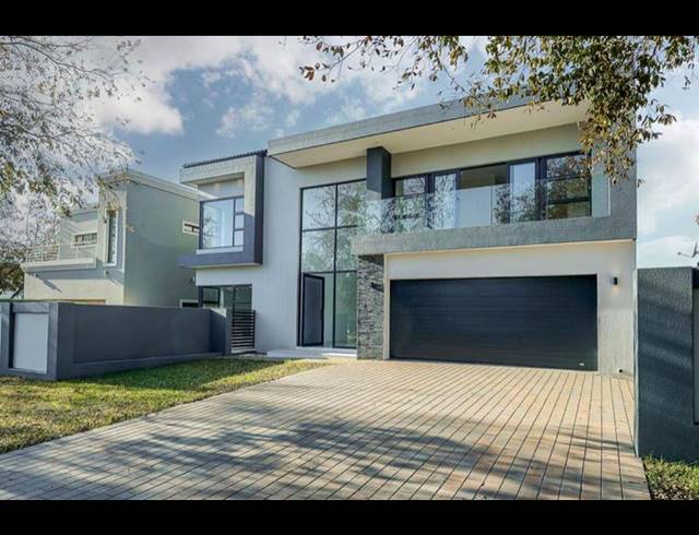 4 BEDROOM HOUSE FOR SALE IN CLEARWATER ESTATE